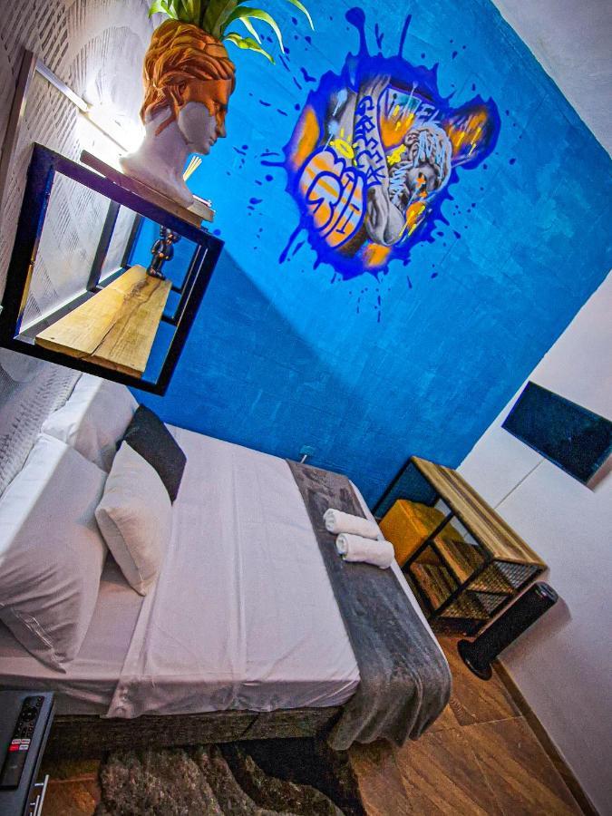 Urban Hostal Bar Bucaramanga Exteriör bild